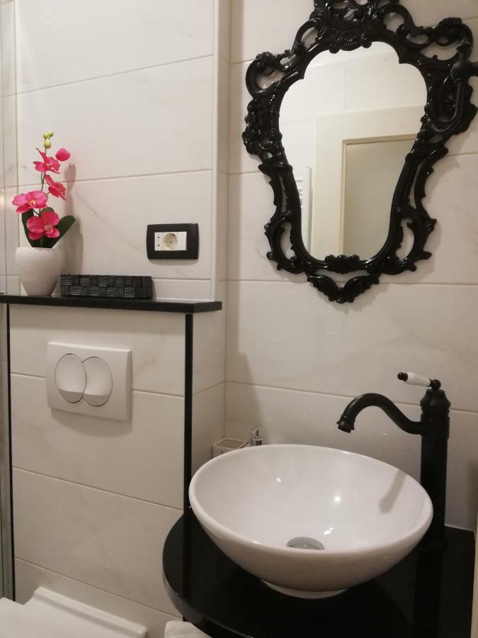 Nostalgie Apartment *